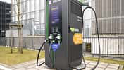 XCharge C7 Ultra-Fast Charger mit 400 kW im EnBW HyperNetz am Standort EnBW City in Stuttgart.